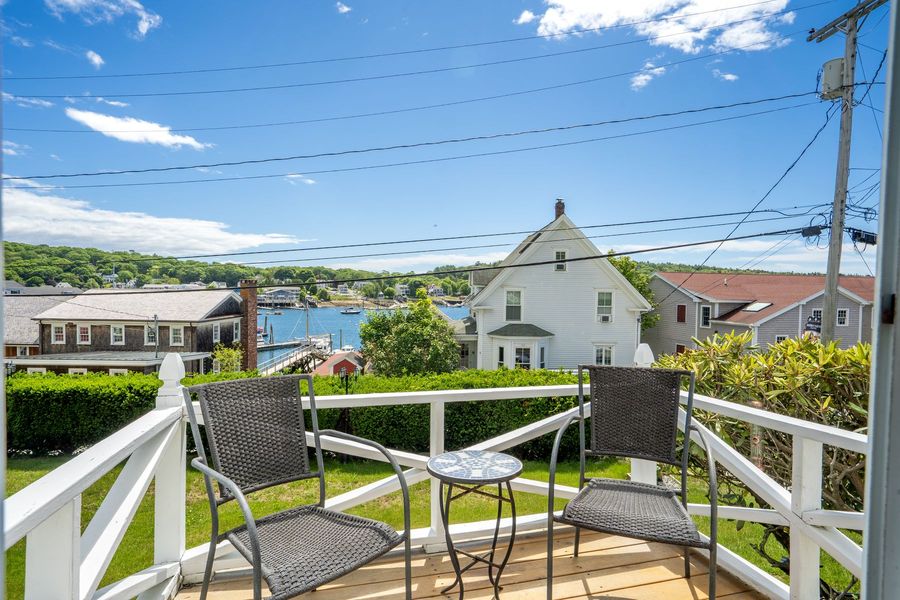 Harbor balcony